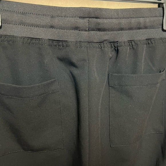 SPIRIT SCRUBS DRAWSTRING JOGGER PANTS. BLACK SIZE PETITE MEDIUM - Picture 4 of 5